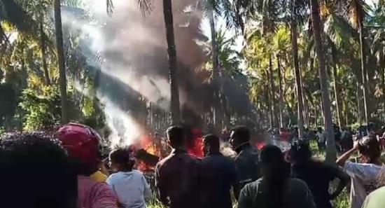வீழ்ந்த விமானம் விசாரணைக்கு 7 பேரடங்கிய குழு